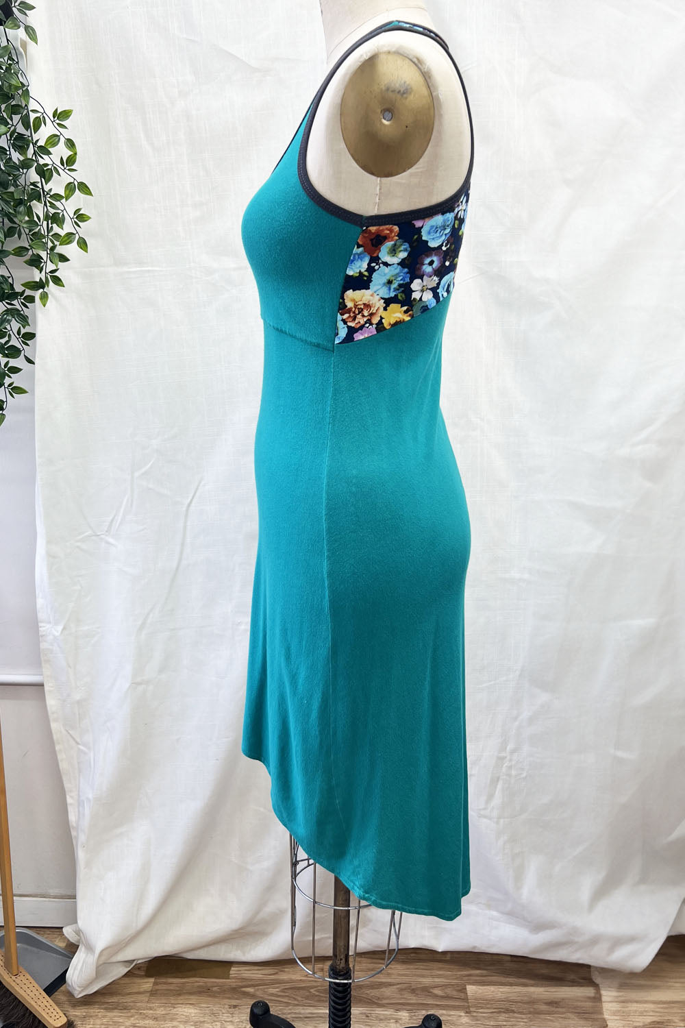 REVENTE - Robe MJ - TP - Jade - RE388