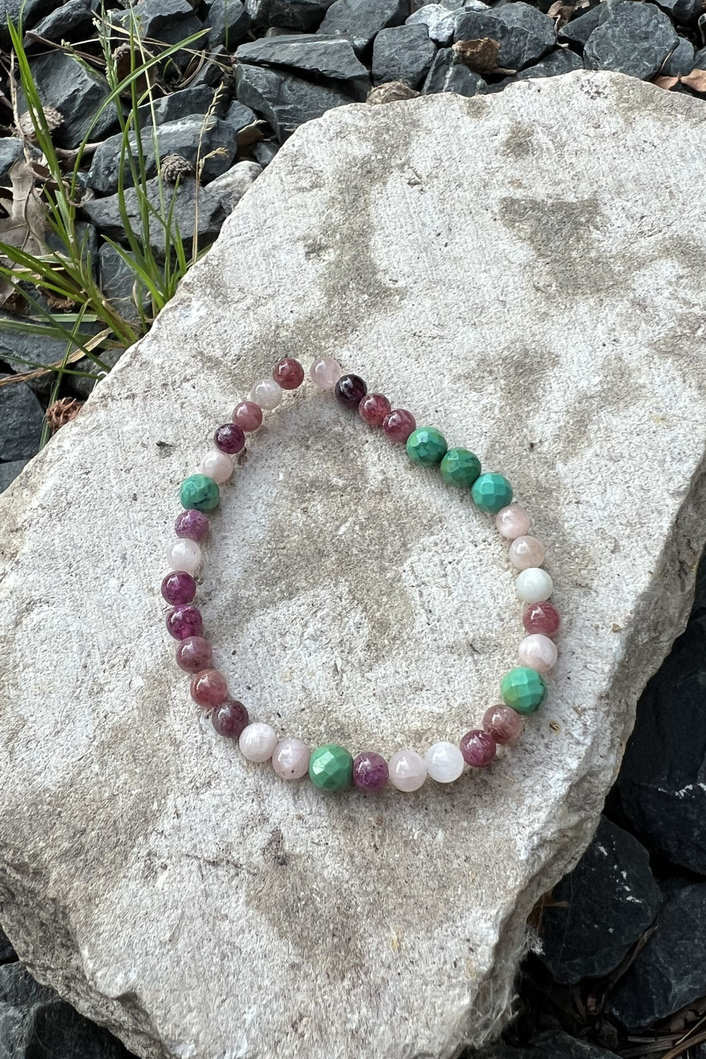 Bracelet perlé - Guérison du cœur et amour de soi