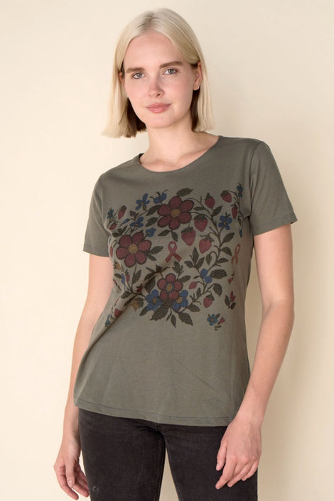 HEART BERRY T-Shirt