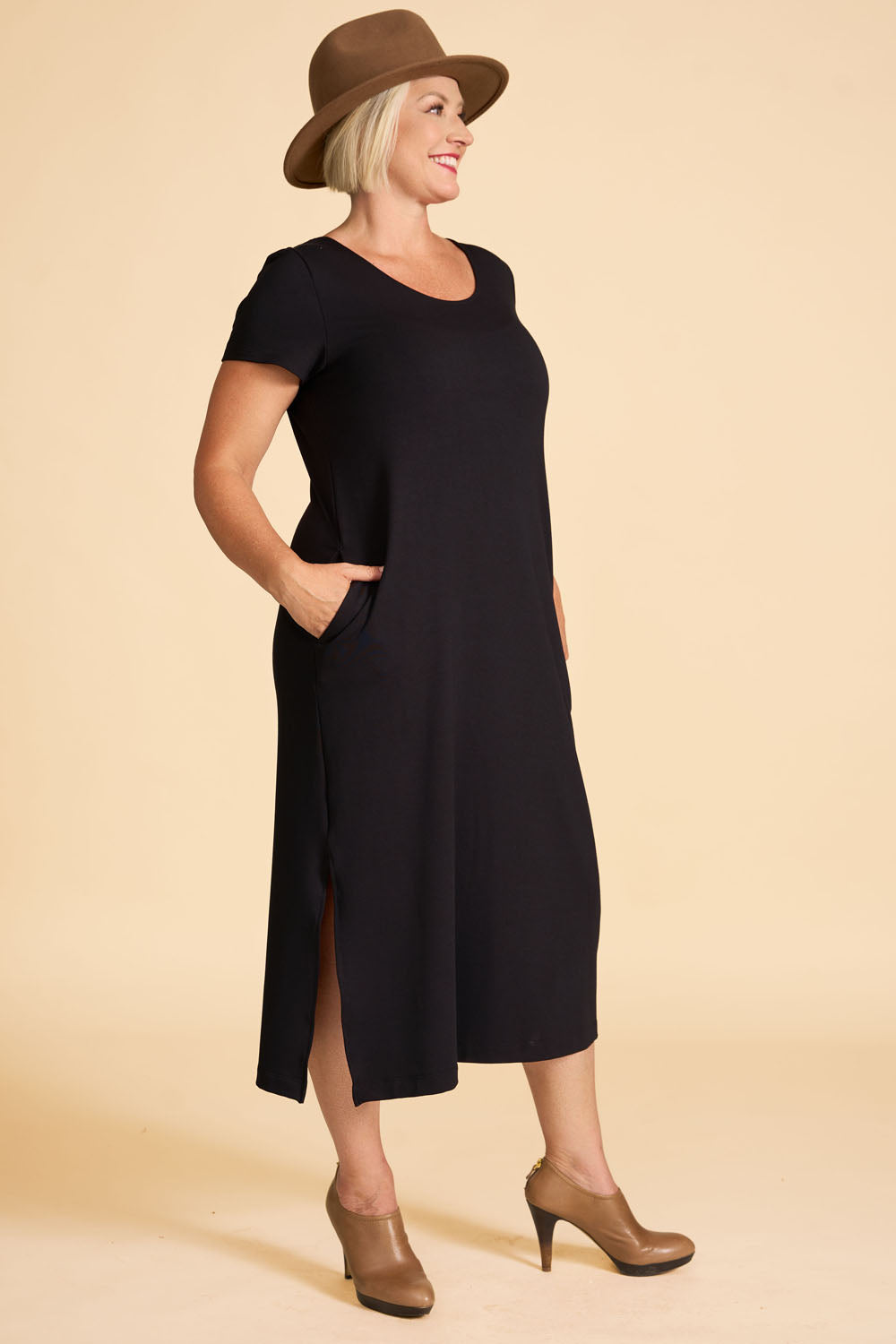 GREEN SALE - SELENA Dress