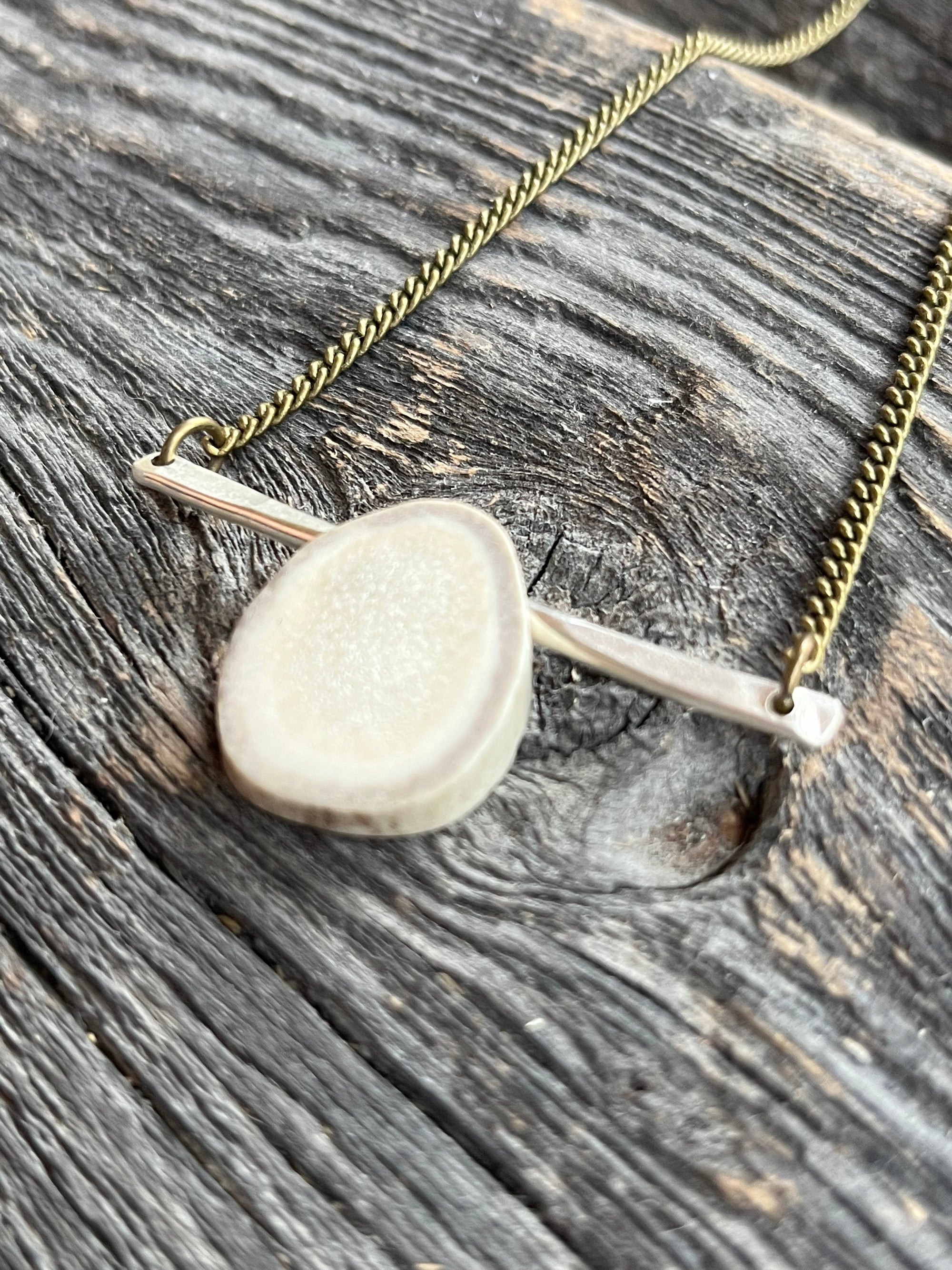 Sheppards Hook - Collier barre avec bois de cervidés