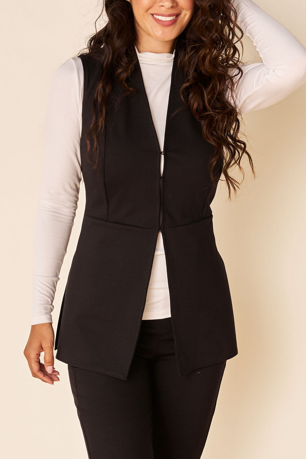 LEXI Vest Top- Black