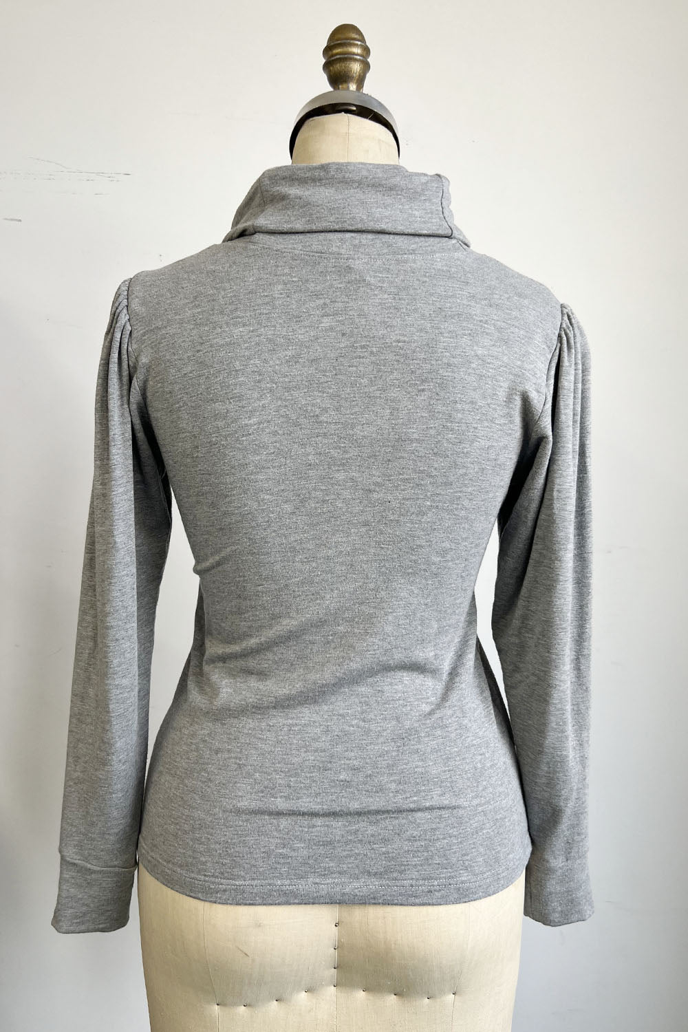 RESALE -Rebelle Sweater - Heather Grey - XS