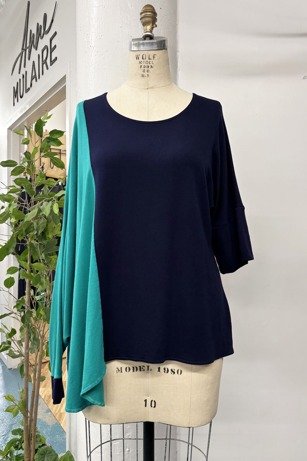 RESALE - Drape Top - Navy/Jade - L/XL- RE601