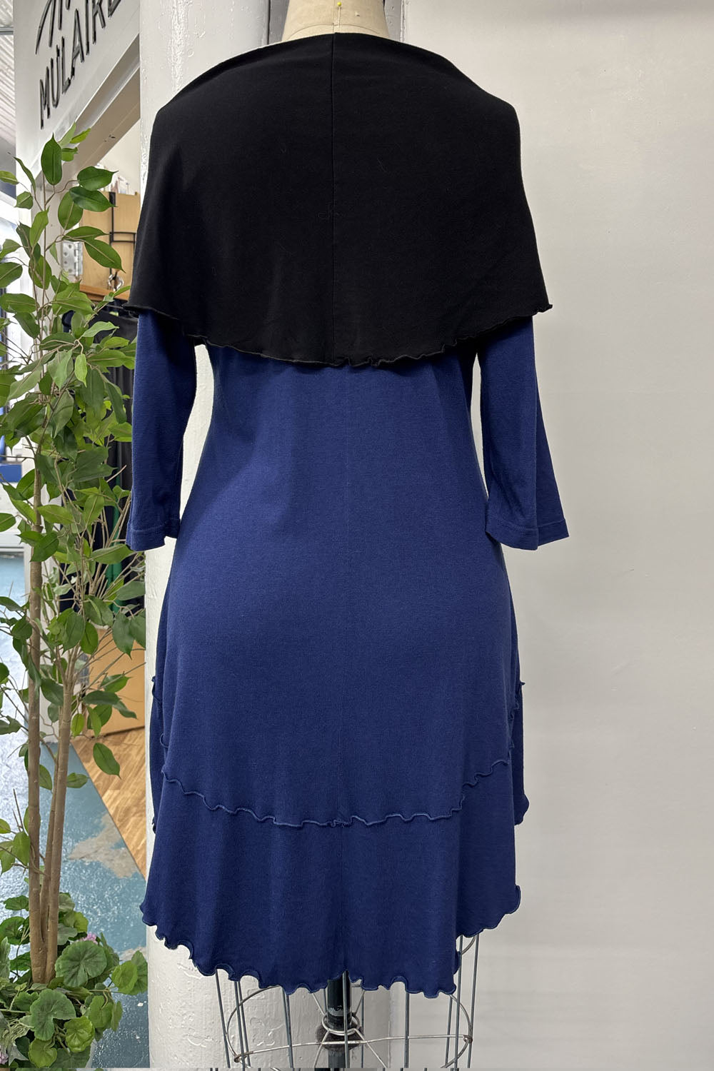 RESALE - Danielle Tunic - Winter Blue/Black - L - RE607