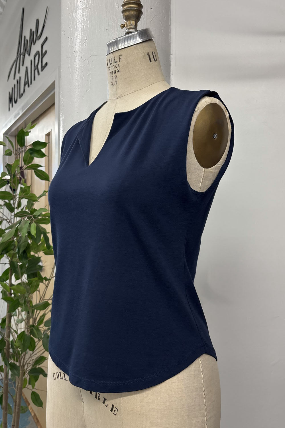 RESALE - Sadie Blouse - Midnight - S - RE615