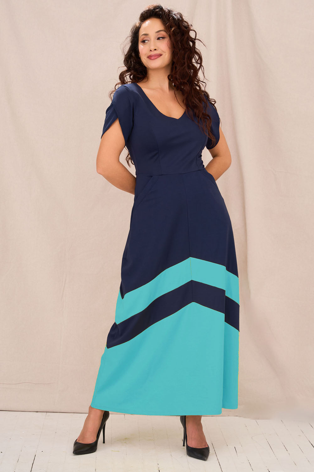 VELORA Dress