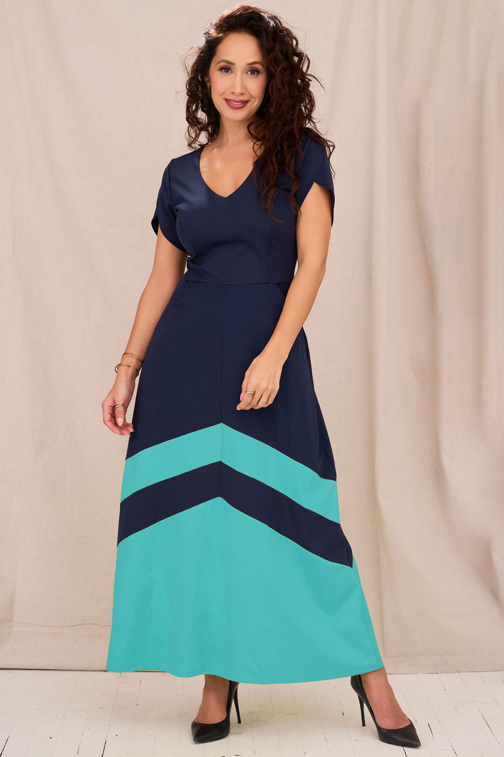 VELORA Dress