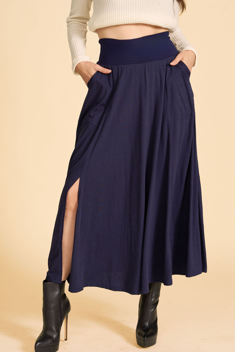 VOYAGE Skirt