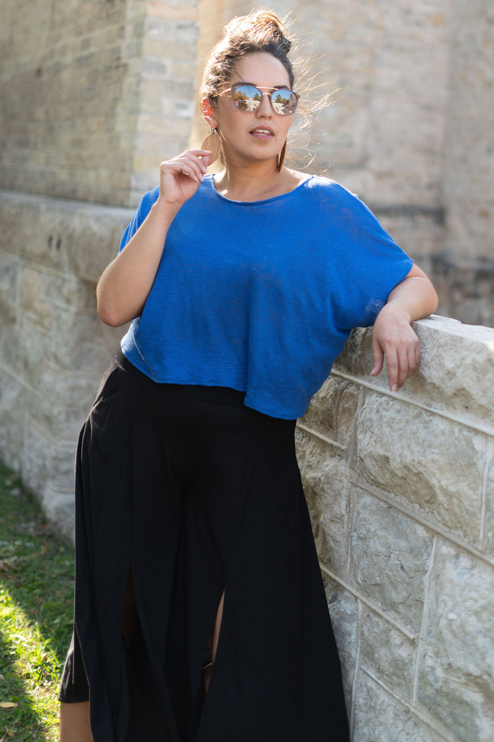 Voyage Slit Capris