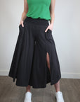Voyage Slit Capris