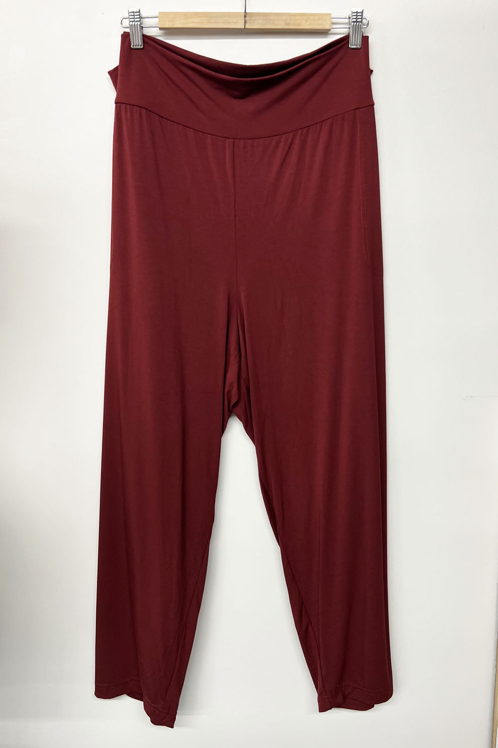 RESALE - Vacationist Pant -4X - Maroon - RE527