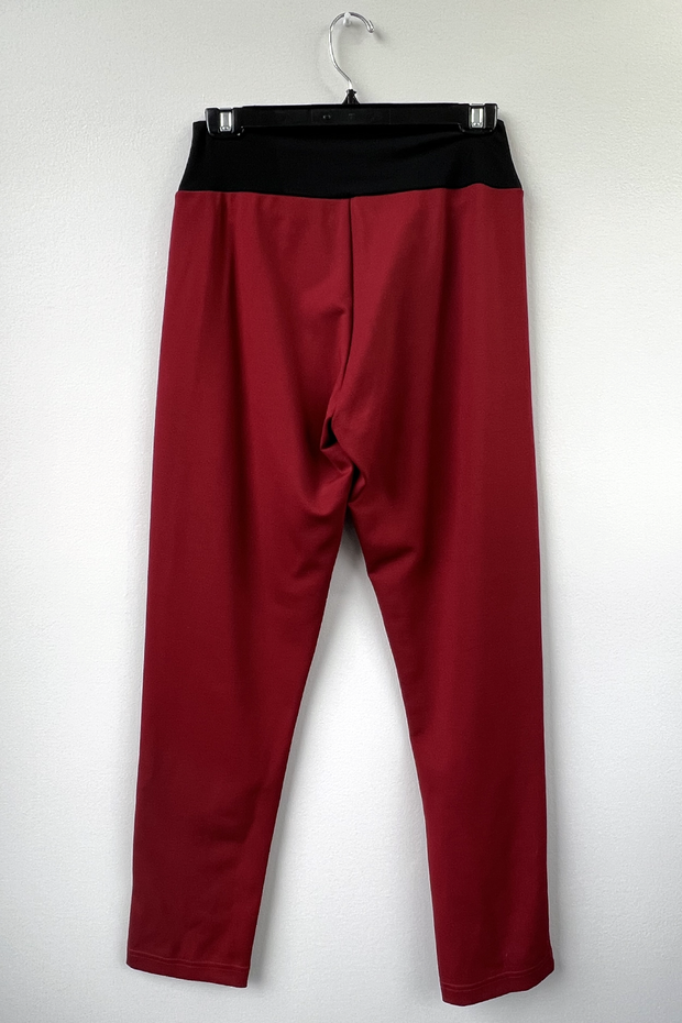 RESALE - Chaplin Slim- scarlet - M