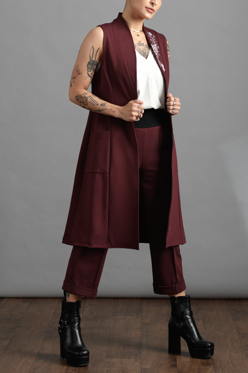 RED RIVER LONG Vest - Merlot - M - Anne Mulaire